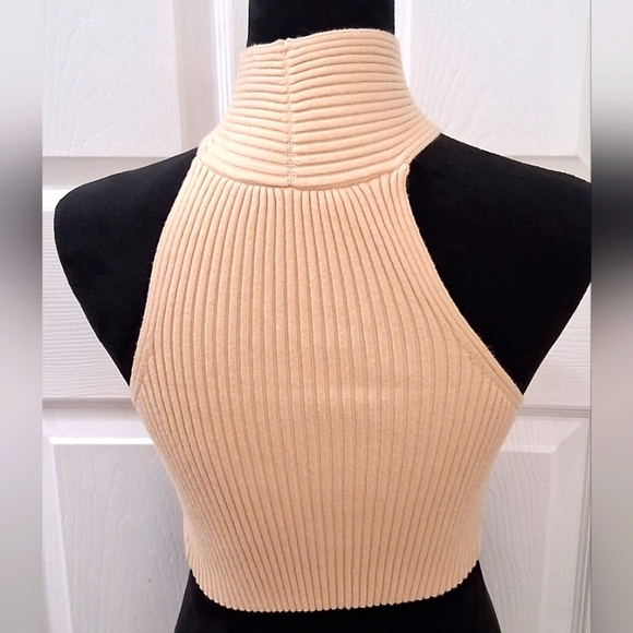 Cider Ribbed Criss Cross Cropped Halter Top A1   Size S - Picture 4 of 14